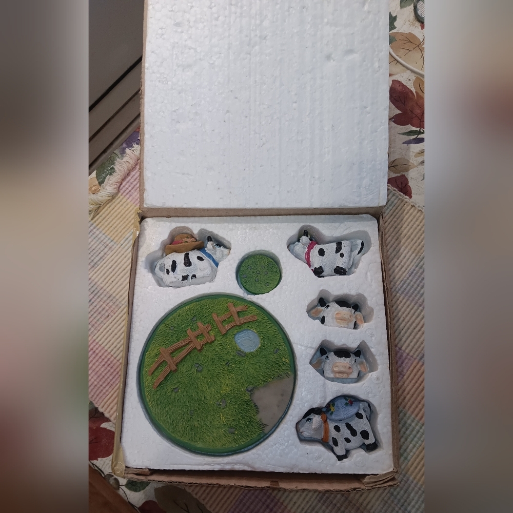 Miniature Cows Tea Set